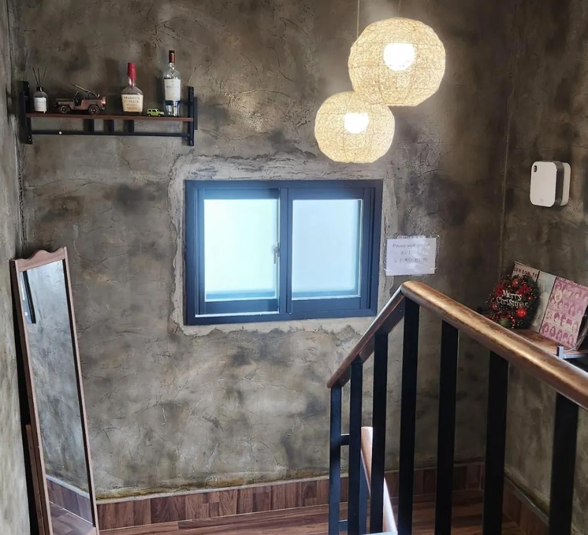 Pensjonat Space Guesthouse Seul